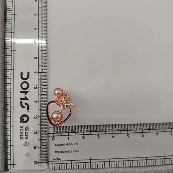 The99jewel_Rose_Gold_Plated_Butterfly_Shape_Austrian_Stone_Pearl_Stud_Earrings_For_Women_Rose_Gold