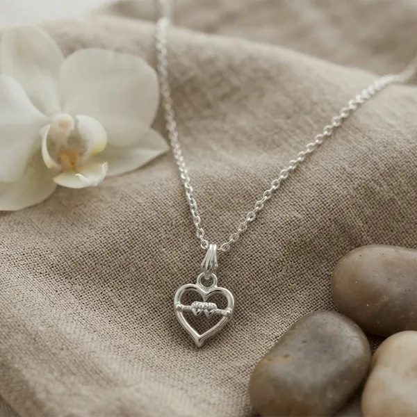 The99jewel_Modern_Silver_Plated_Heart_Shape_Pendant_Chain_For_Women_Silver