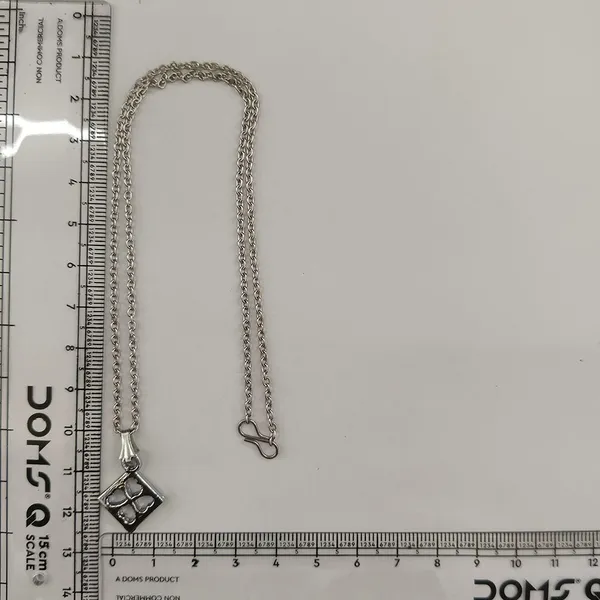 The99jewel_Casual_Silver_Plated_Leaf_Clover_Shape_Pendant_Chain_For_Women_Silver