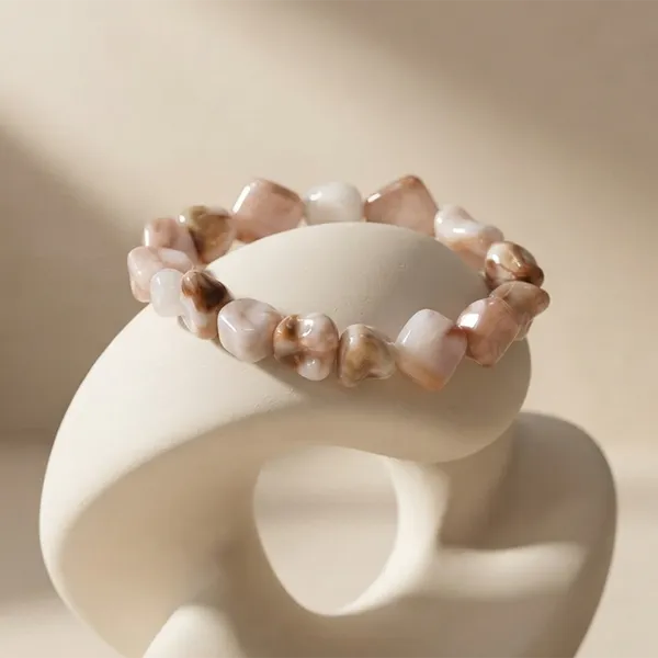 The99jewel_Natural_Style_Shell_Inspired_Beaded_Bracelet_Wristwear_For_Women_Cream