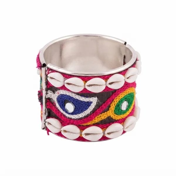 The99jewel_Navratri_Shell_Bracelet_Kada_With_Ghungroo_Traditional_Jewellery_For_Women_Assorted_Design_Multi