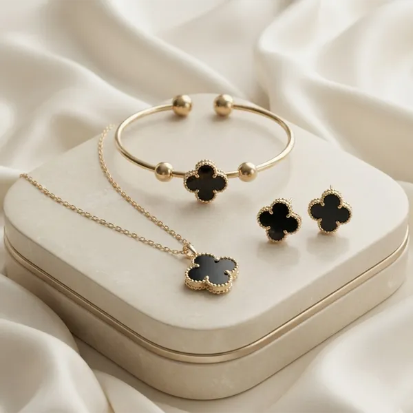 The99jewel_Elegant_Black_Clover_Pendant_Necklace_Bracelet_Earrings_Jewellery_Set_Black