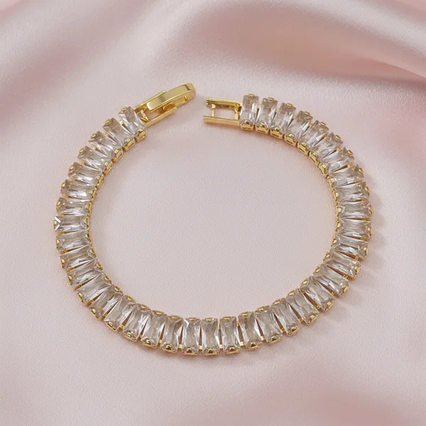 The99jewel_American_Diamond_Stylish_Bracelet_For_Women_And_Girls_Gold