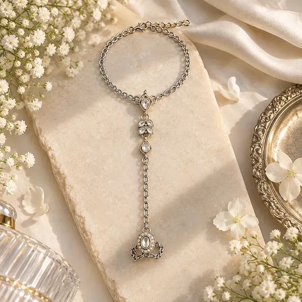 The99jewel_Bohemian_Style_Chin_Anklet_With_Connected_Toe_Ring_For_Women_Trendy_Foot_Jewellery_White