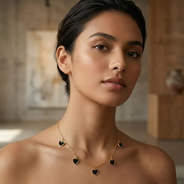 Black_Heart_Charm_Gold_Chain_Necklace