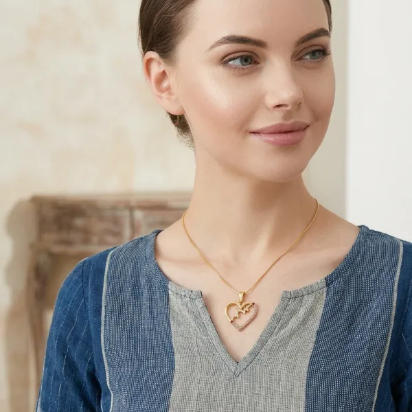 Gold-Plated_Heart_Pendant_Necklace_With_Pink_&_Golden_Stones