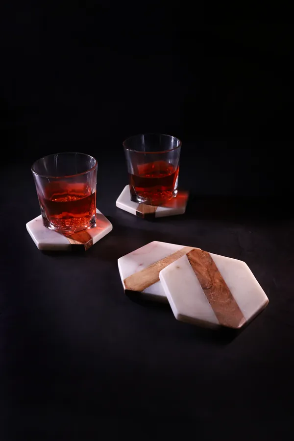 Hexagonal_Line_Marble_&__Wooden_Coasters