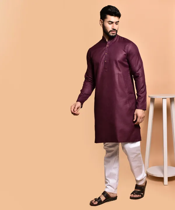 Men's_Maroon_Long_Kurta_With_Mandarin_Collar