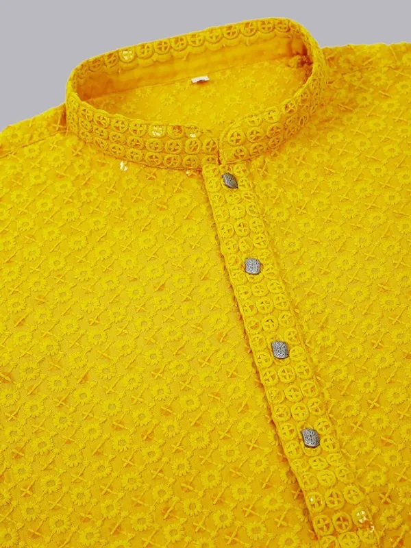 Men's_Yellow_Embroidered_Kurta_-_Traditional_Ethnic_Wear