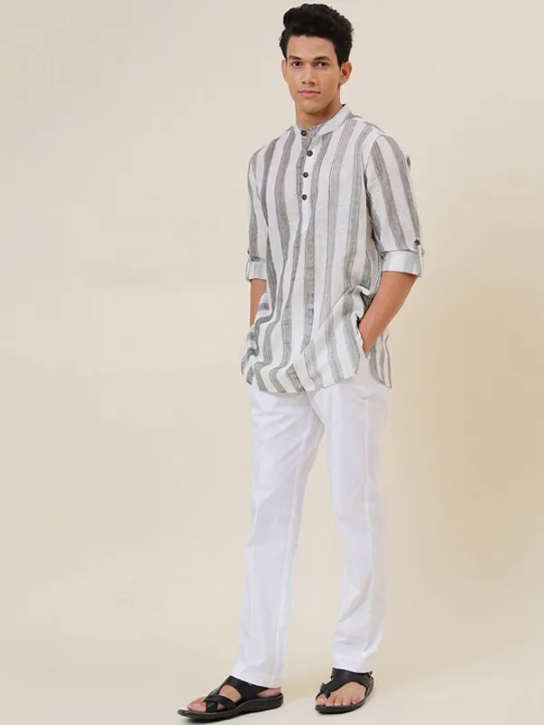 Men's_White_And_Grey_Vertical_Striped_Mandarin_Collar_Short_Kurta_With_White_Pants