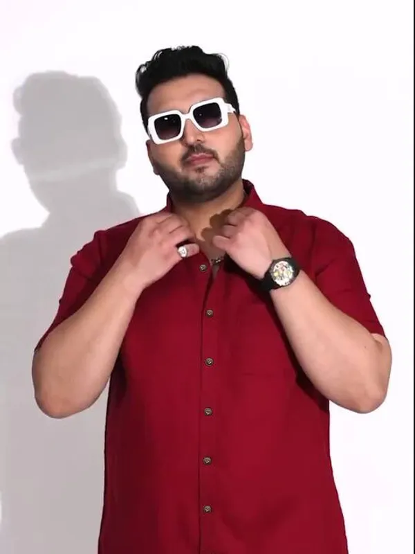 Men's_Maroon_Short_Sleeve_Casual_Shirt