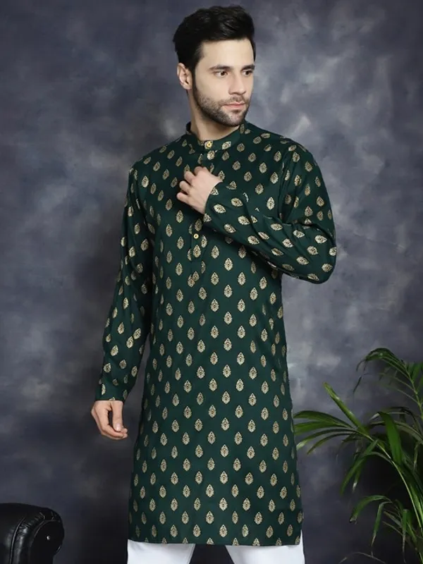 Men's_Dark_Green_Ethnic_Kurta_With_Golden_Buti_Print