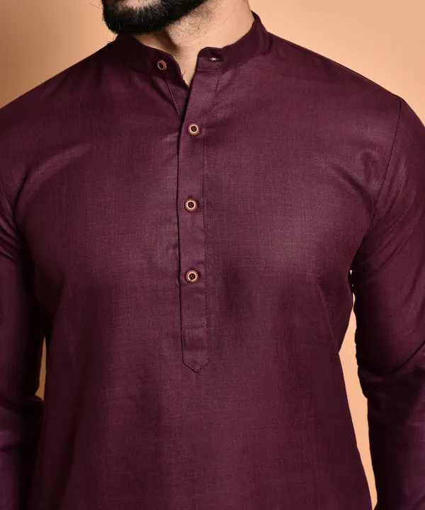 Men's_Maroon_Long_Kurta_With_Mandarin_Collar