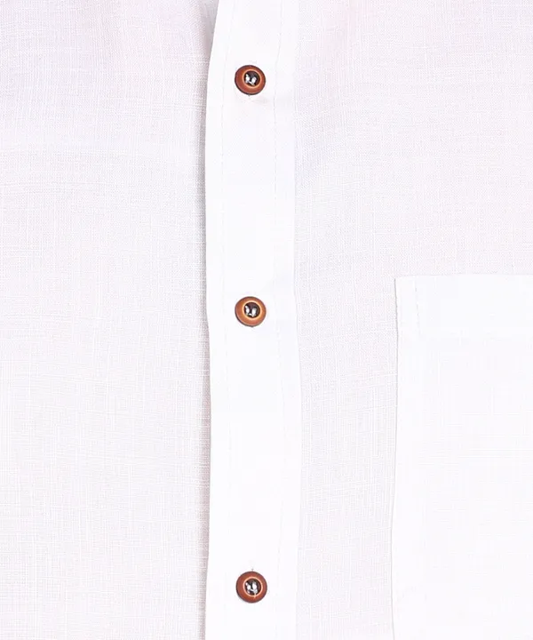 Men's_White_Short_Sleeve_Formal_Shirt_With_Contrast_Buttons