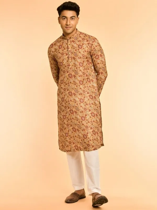 Men's_Ethnic_Kalamkari_Print_Kurta_-_Beige_With_Traditional_Patterns