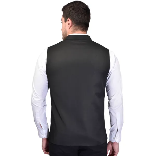 Men's_Black_Nehru_Jacket_With_Red_Pocket_Square