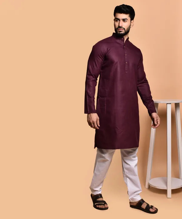 Men's_Maroon_Long_Kurta_With_Mandarin_Collar