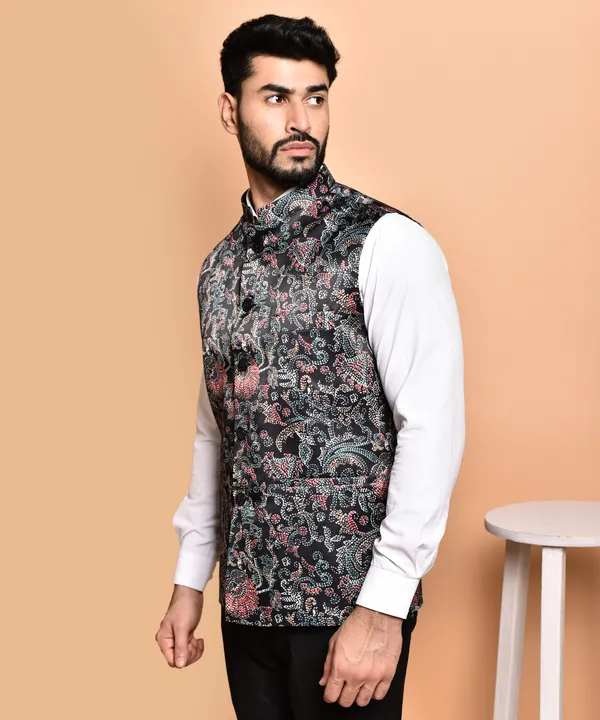 Black_Floral_Embroidered_Nehru_Jacket_For_Men