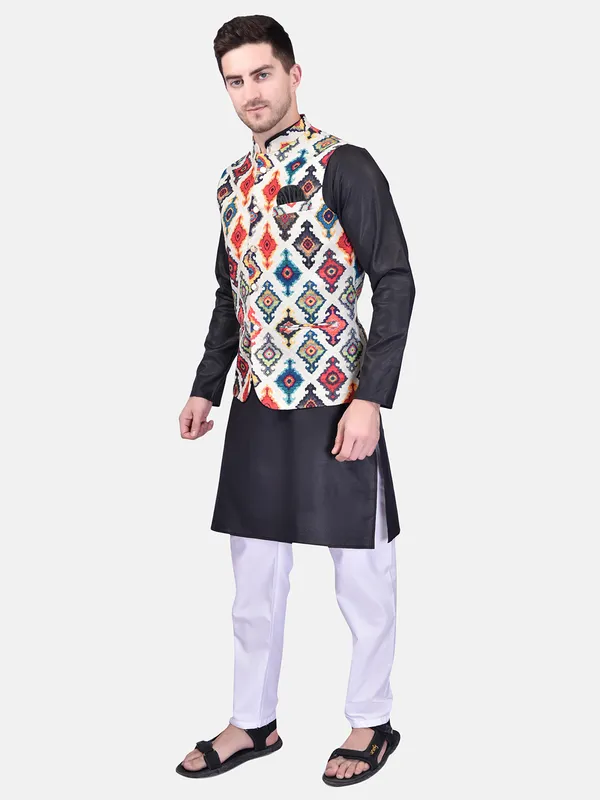 Men's_Black_Kurta_With_Multicolor_Printed_Nehru_Jacket_And_White_Pajama_Set
