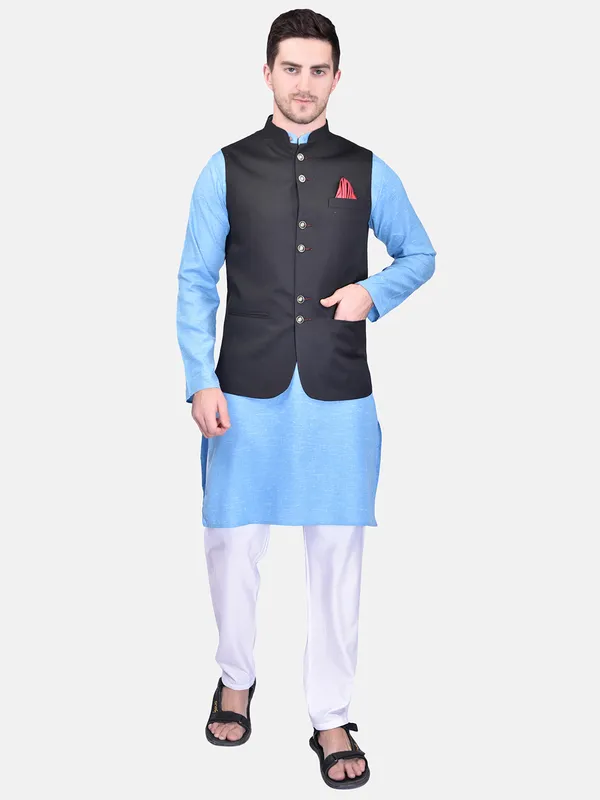 Men's_Ethnic_Kurta_Pajama_With_Black_Nehru_Jacket_Set