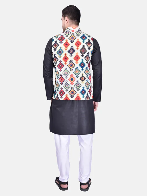 Men's_Black_Kurta_With_Multicolor_Printed_Nehru_Jacket_And_White_Pajama_Set