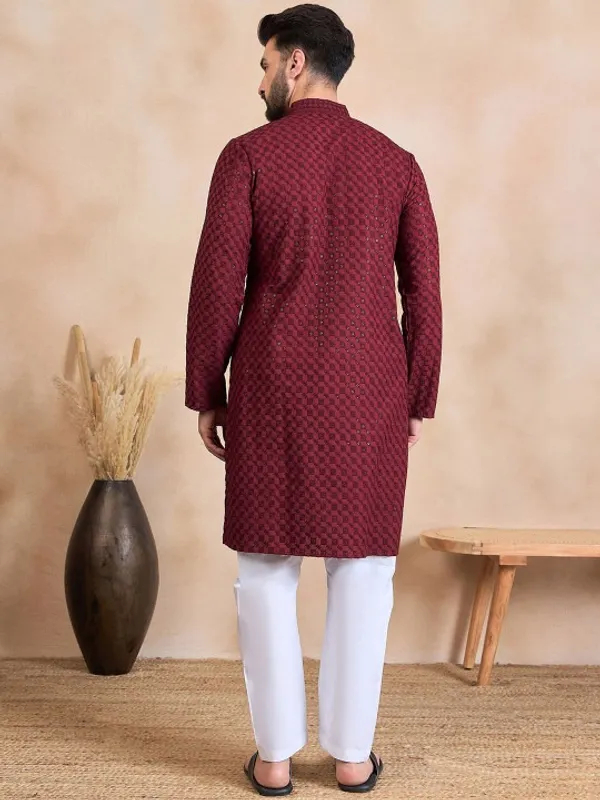 Men's_Maroon_Embroidered_Kurta_With_White_Pajama_Set