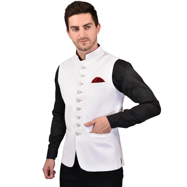 Men's_White_Nehru_Jacket_With_Maroon_Pocket_Square