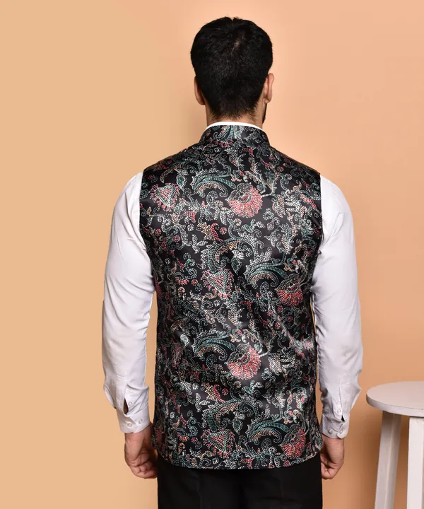 Black_Floral_Embroidered_Nehru_Jacket_For_Men
