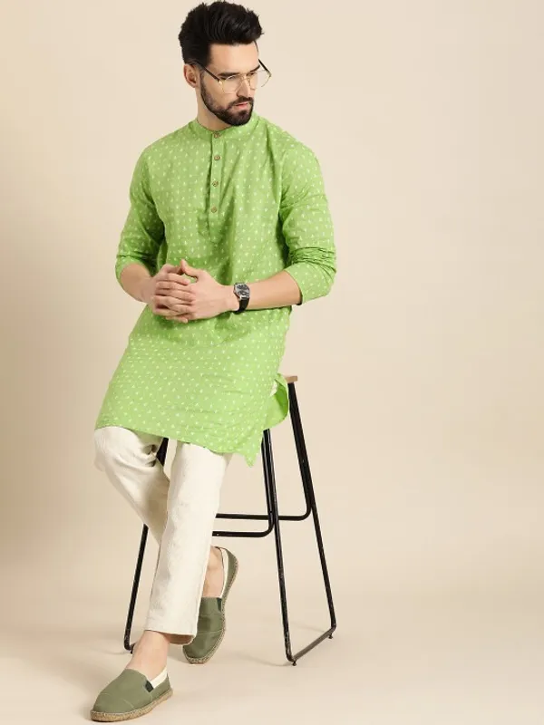 Men's_Green_Printed_Cotton_Kurta_-_Full_Sleeves_With_Mandarin_Collar