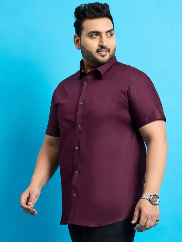 Men's_Dark_Maroon_Half_Sleeve_Formal_Shirt