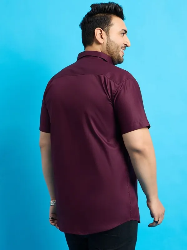 Men's_Dark_Maroon_Half_Sleeve_Formal_Shirt