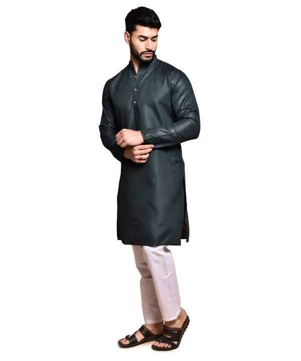 Men's_Bottle_Black_Silk_Blend_Kurta_With_Mandarin_Collar