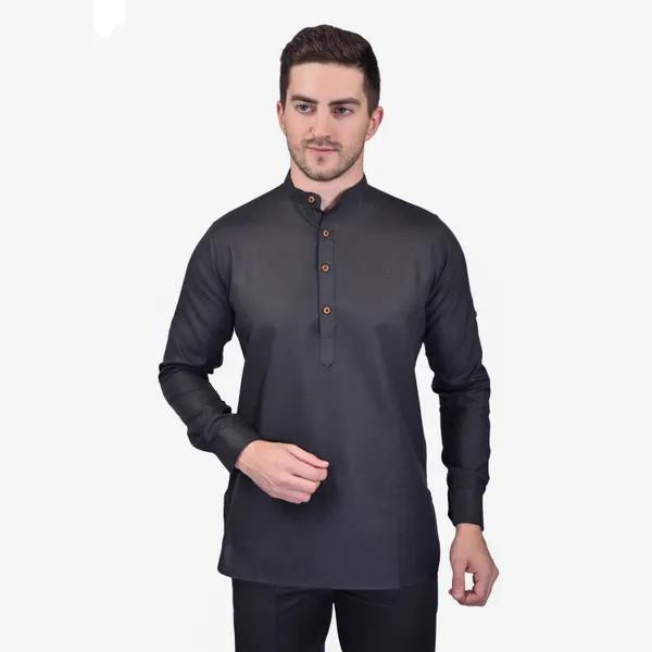 Men's_Black_Long_Kurta_With_Mandarin_Collar