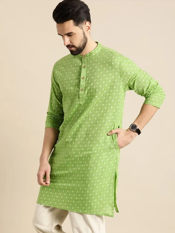 Men's_Green_Printed_Cotton_Kurta_-_Full_Sleeves_With_Mandarin_Collar