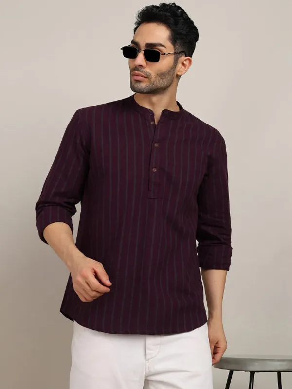 Men's_Striped_Cotton_Short_Kurta_-_Maroon