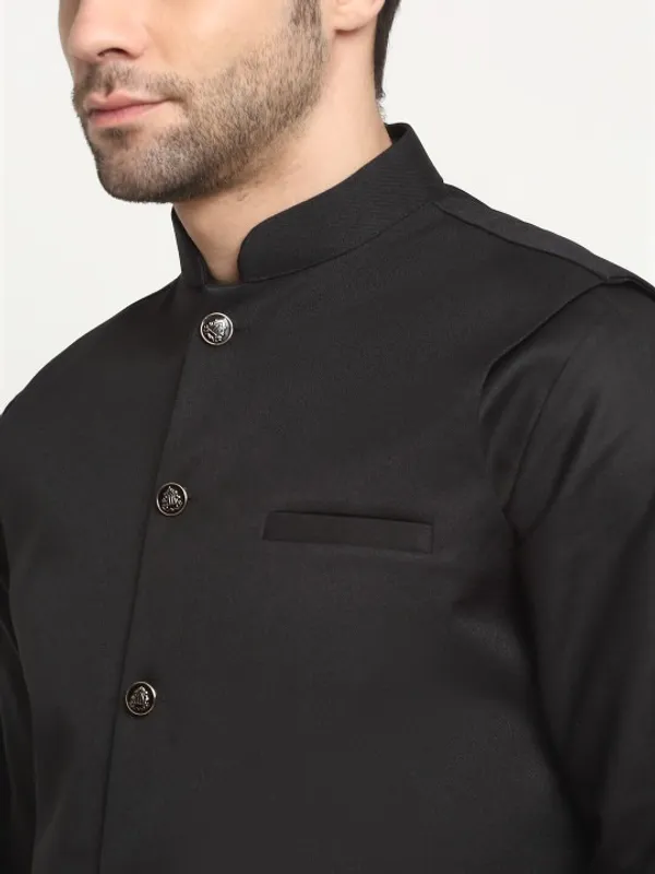 Men's_Black_Cotton_Kurta_Pajama_With_Jacket