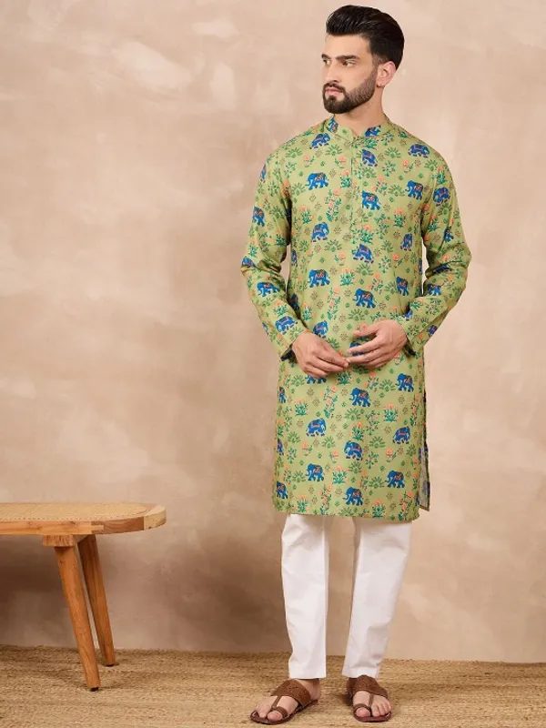 Men's_Green_Printed_Kurta_With_Elephant_And_Floral_Pattern