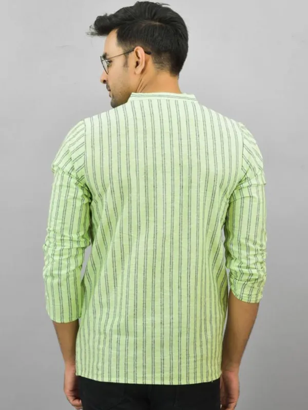 Men's_Light_Green_Striped_Short_Kurta_With_Mandarin_Collar_And_Button_Detail