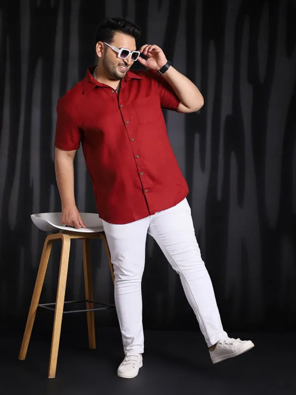 Men's_Maroon_Short_Sleeve_Casual_Shirt