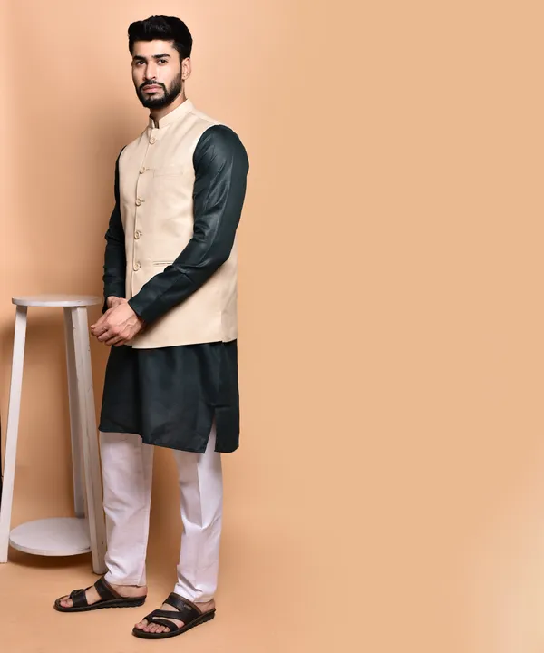 Men's_Beige_Nehru_Jacket_With_Black_Kurta_Set