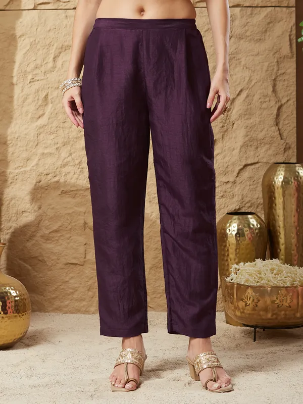 Violet_Silk_Blend_Embroidered_Kurta_Set_With_Dupatta_For_Women