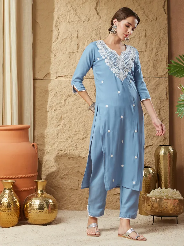 Sky_Blue_Cotton_Blend_Embroidered_Kurta_Set_For_Women