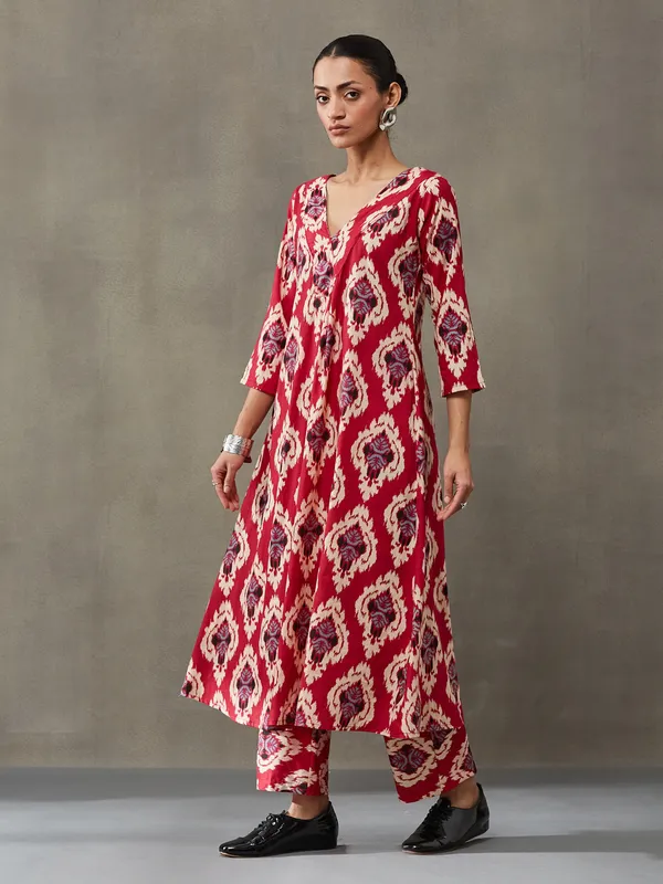 Red_Pure_Cotton_Kurta_Set_For_Women