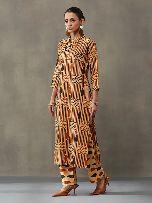 Multicolor_Pure_Cotton_Kurta_Set_For_Women