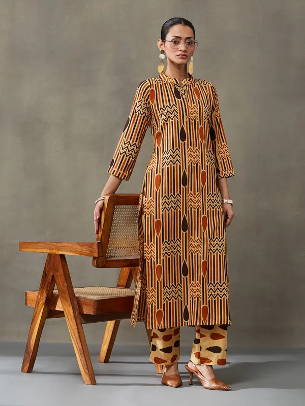 Multicolor_Pure_Cotton_Kurta_Set_For_Women