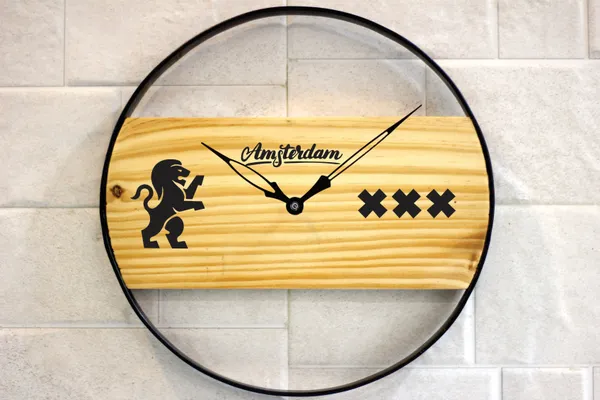 Amsterdam_City_Flag_Wooden_Wall_Clock