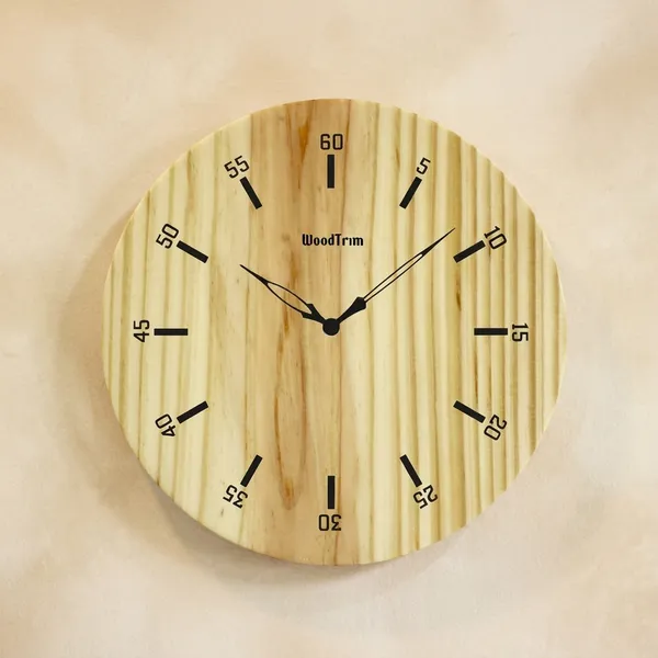 Wooden_Wall_Clock_-_Natural_Pine_Finish