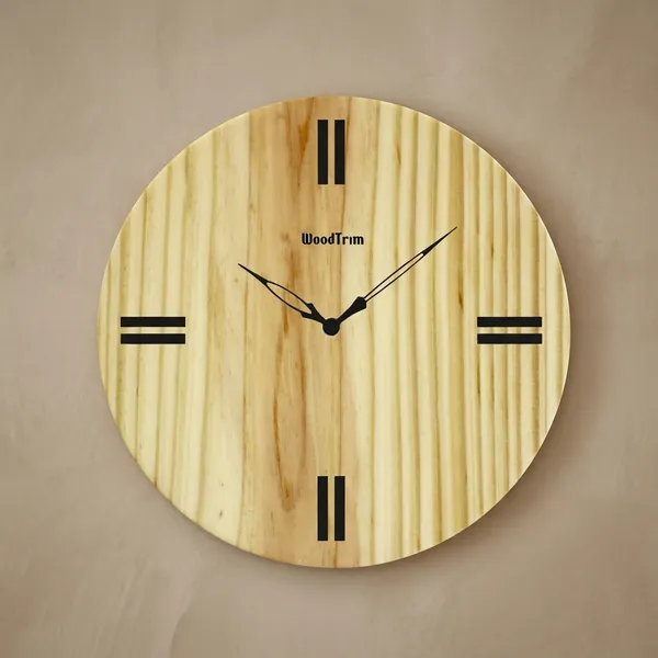 Wooden_Wall_Clock_With_Vertical_Groove_Design