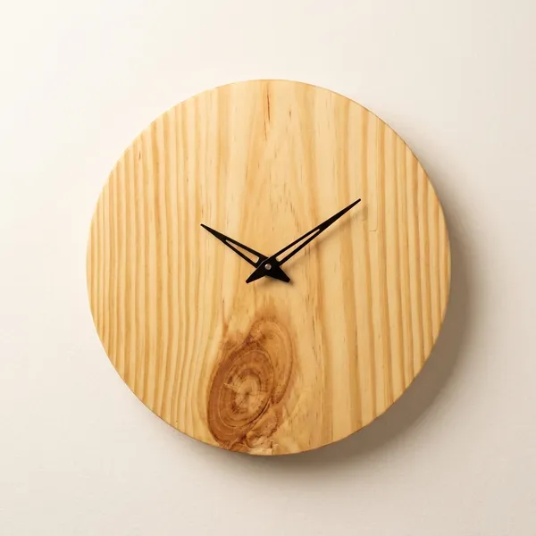 Wooden_Wall_Clock_-_Natural_Pine_Oval_Design