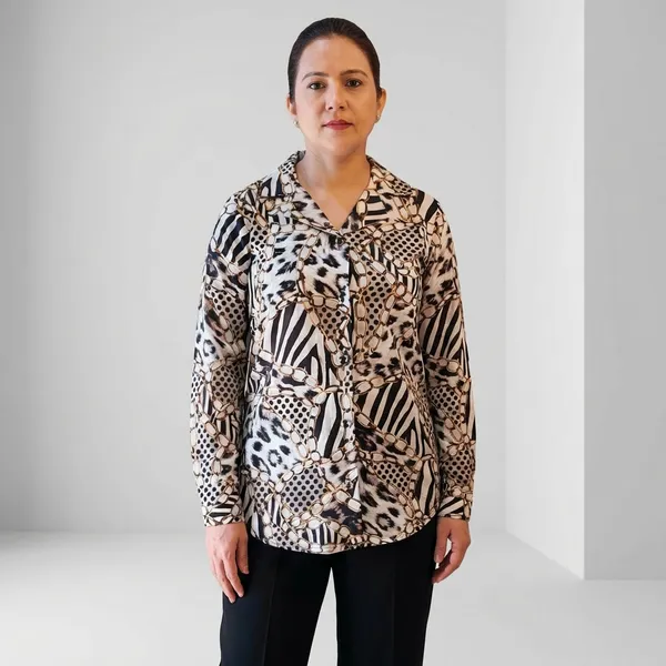 Womens_Animal_Print_Shirt_With_Sunglasses_And_White_Handbag